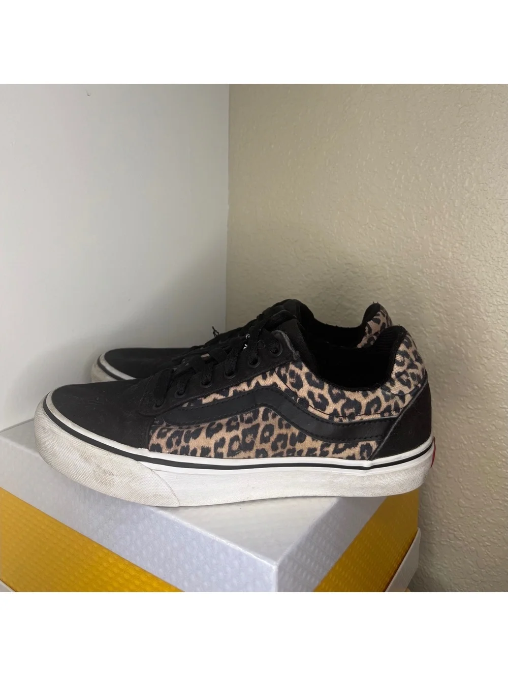 👟 Vans Old Skool Leopard Print Sneakers Women’s 7 Black Tan